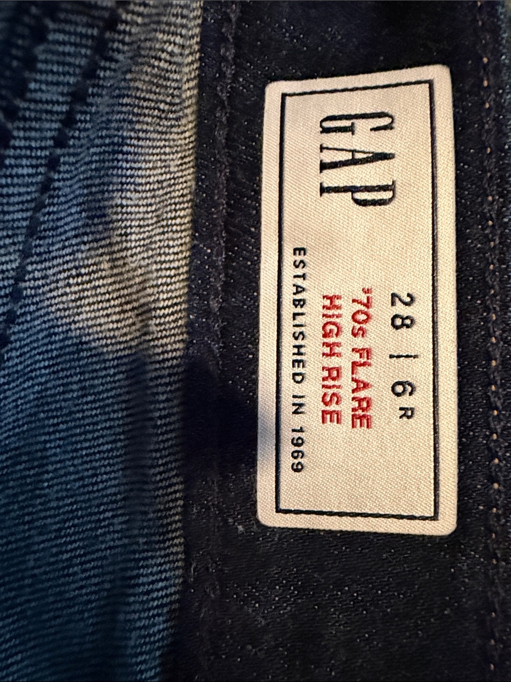 GAP 70s Flare High Rise Women’s Jeans - Dark Blue